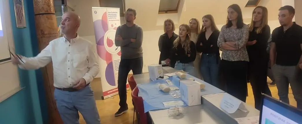 Srednja škola Čakovec palijativna skrb (2) Srednja škola Čakovec palijativna skrb (2)