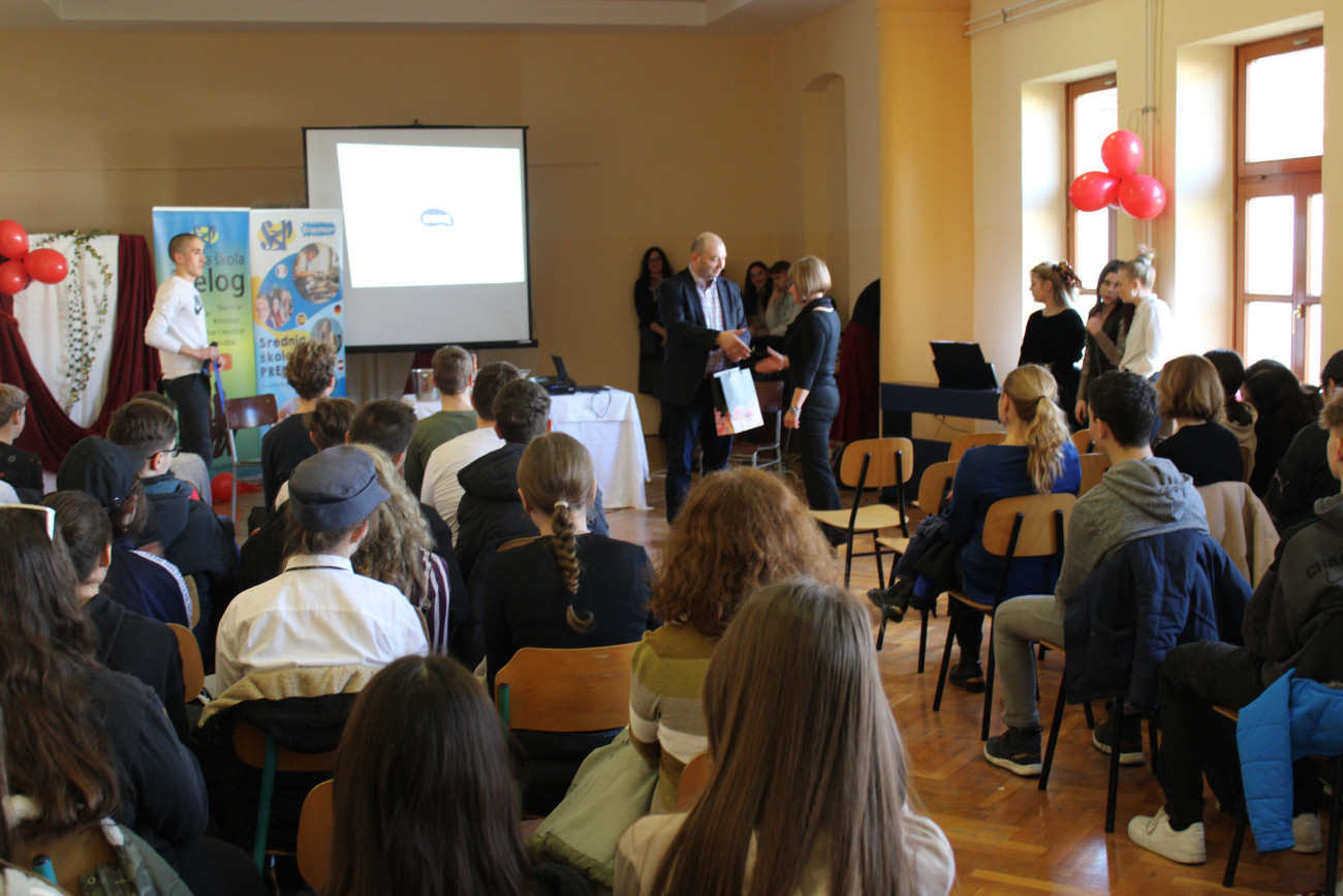 Srednja škola Prelog Valentinovo (7)