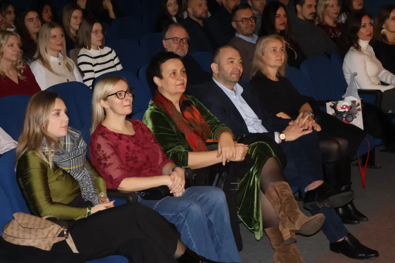 Srednja škola Prelog, božićna priredba, Dom kulture (13)