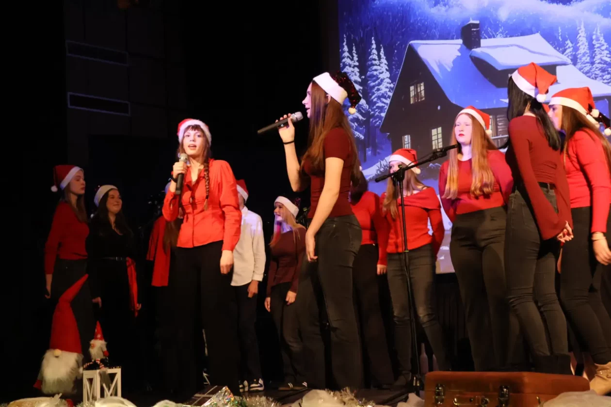 Srednja škola Prelog, božićna priredba, Dom kulture (37)