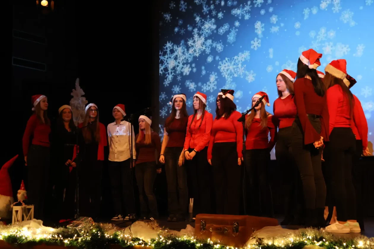 Srednja škola Prelog, božićna priredba, Dom kulture (6)