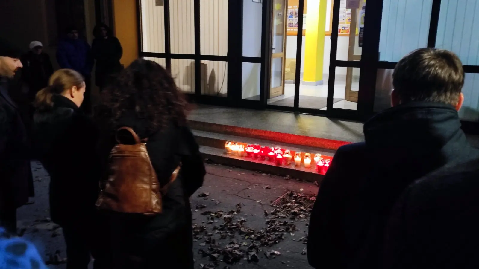 Srednja škola Prelog, pijetet (2) Srednja škola Prelog, pijetet (2)