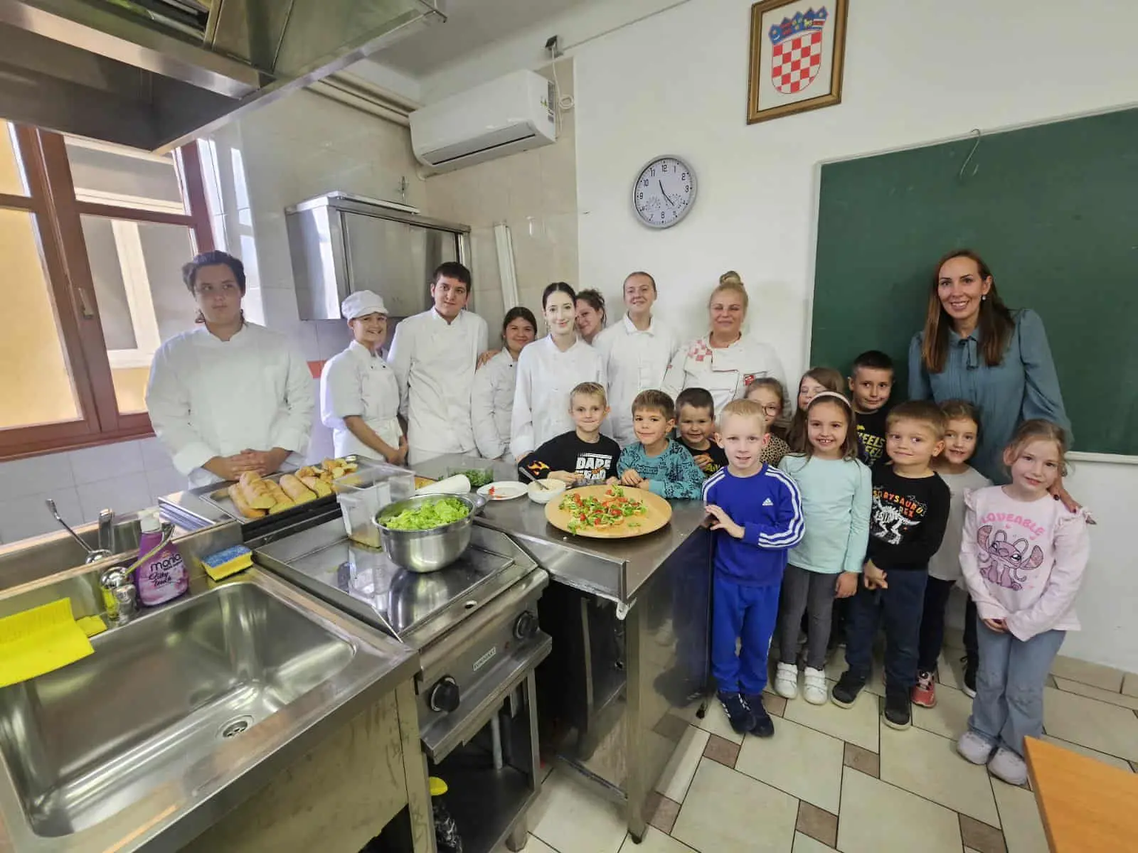 Srednja škola Prelog – svjetski dan štednje – vrtić Fijolica (2)