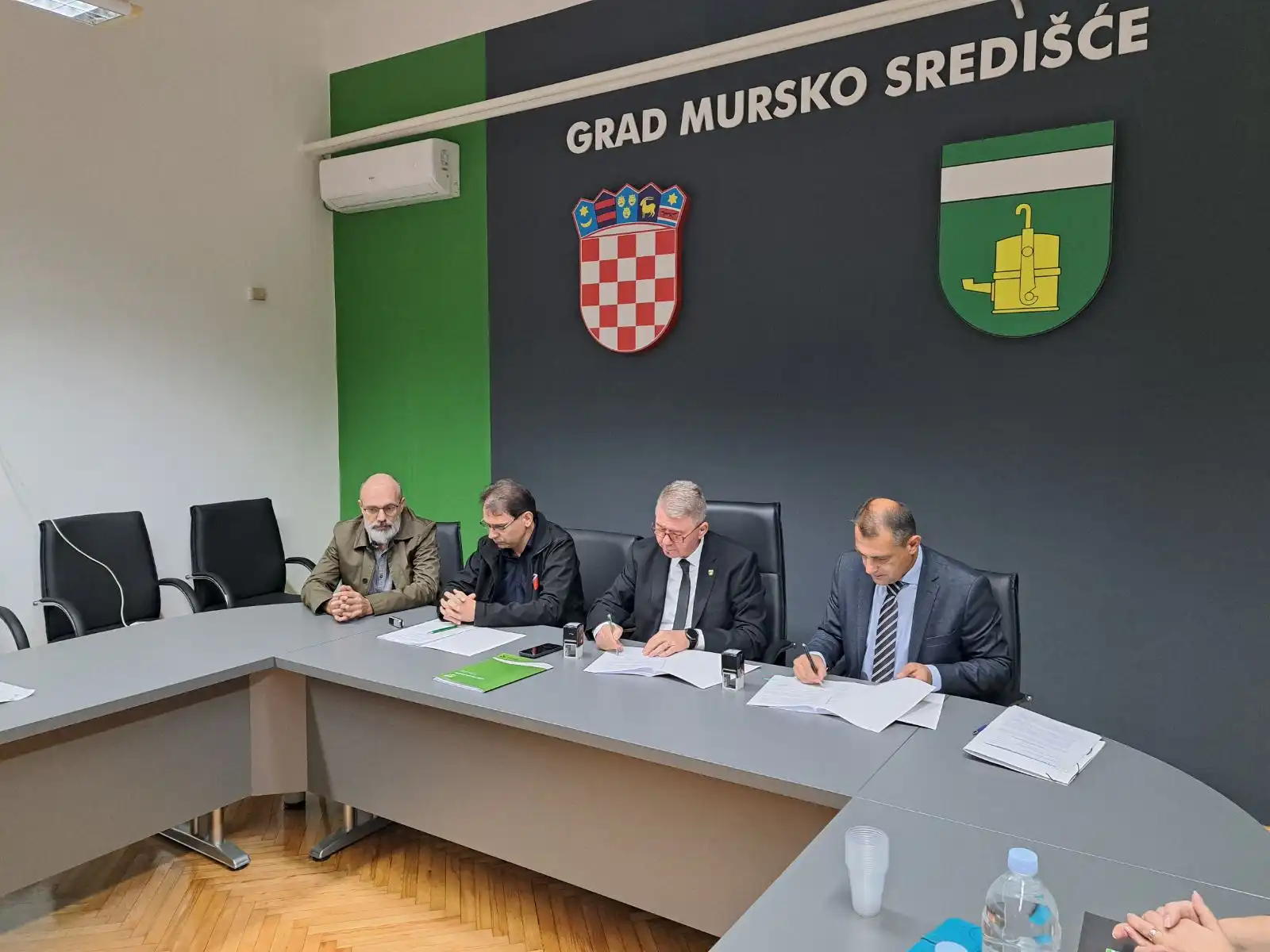 Srpak, Posavec, ugovor (3)