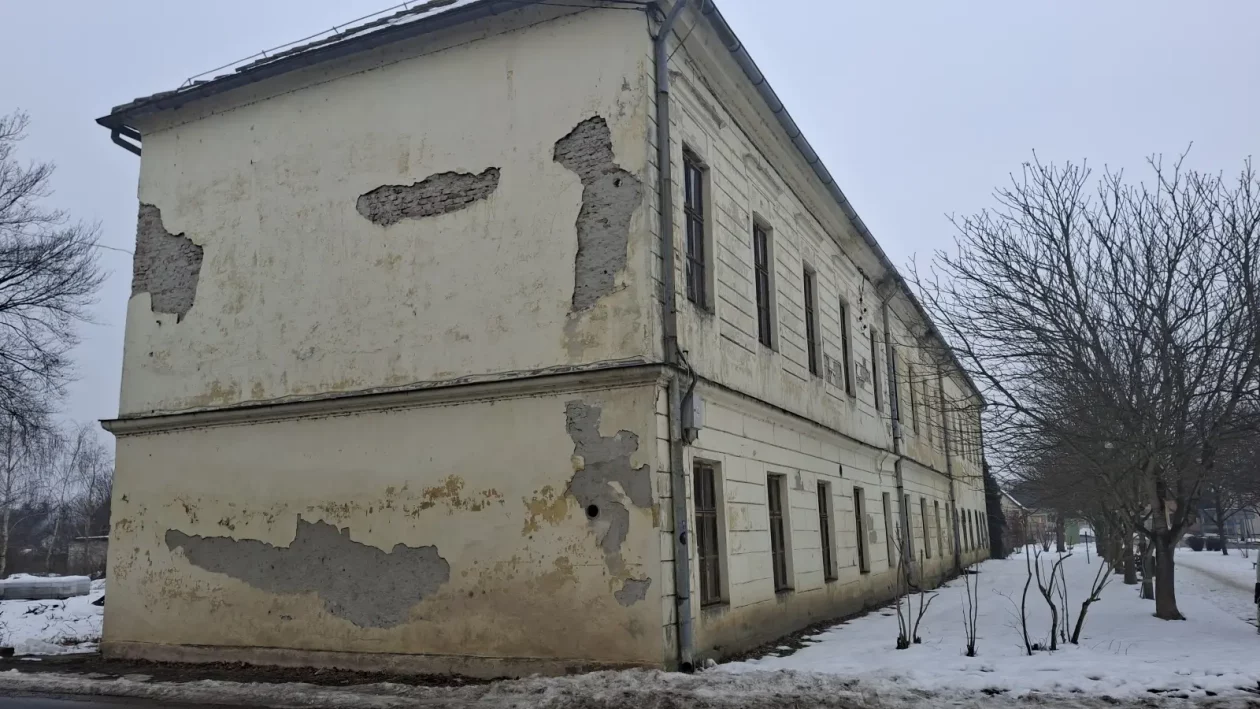 Stara škola Donja Dubrava rušenje (4)