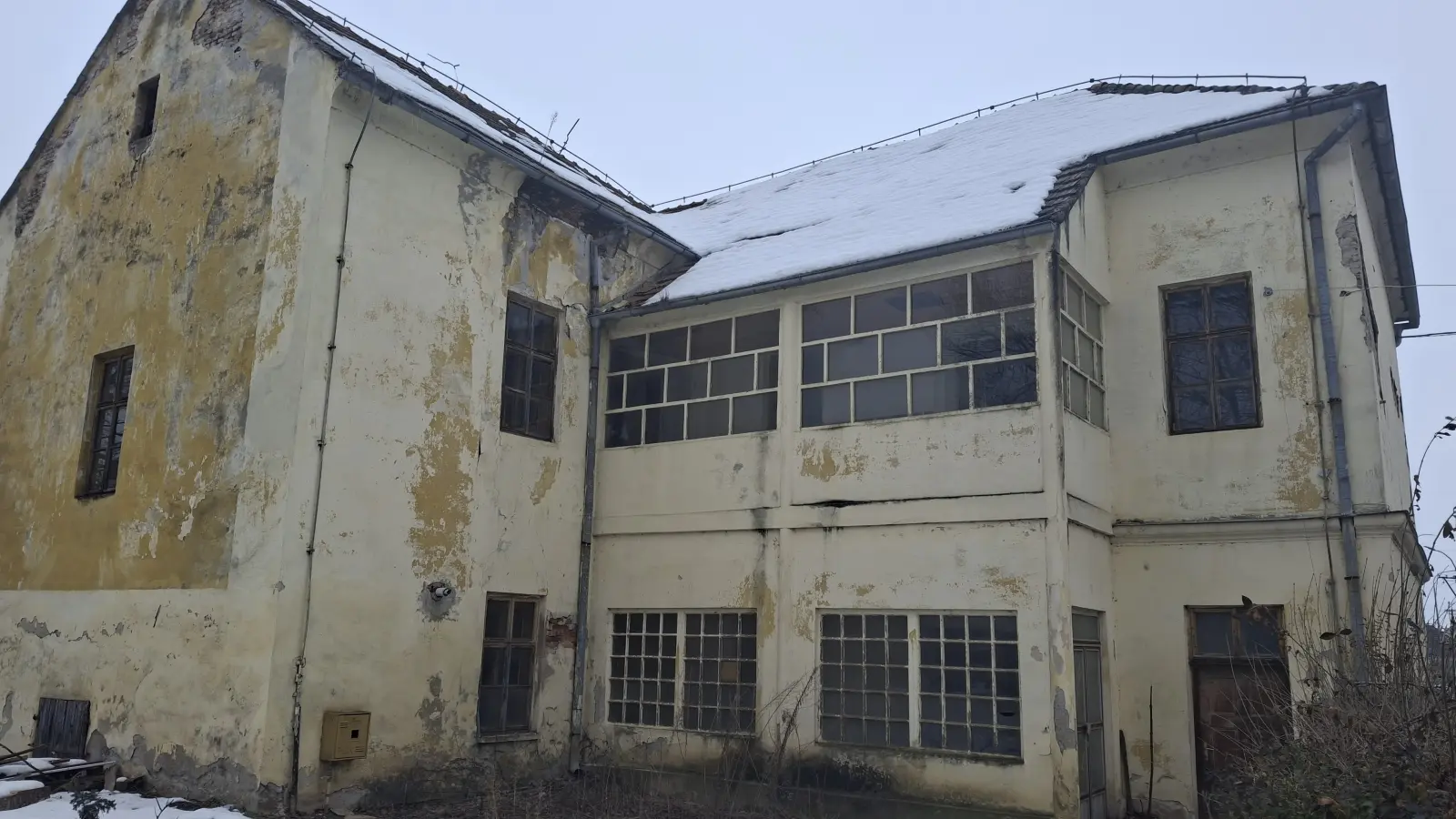 Stara škola Donja Dubrava rušenje (5) Stara škola Donja Dubrava rušenje (5)