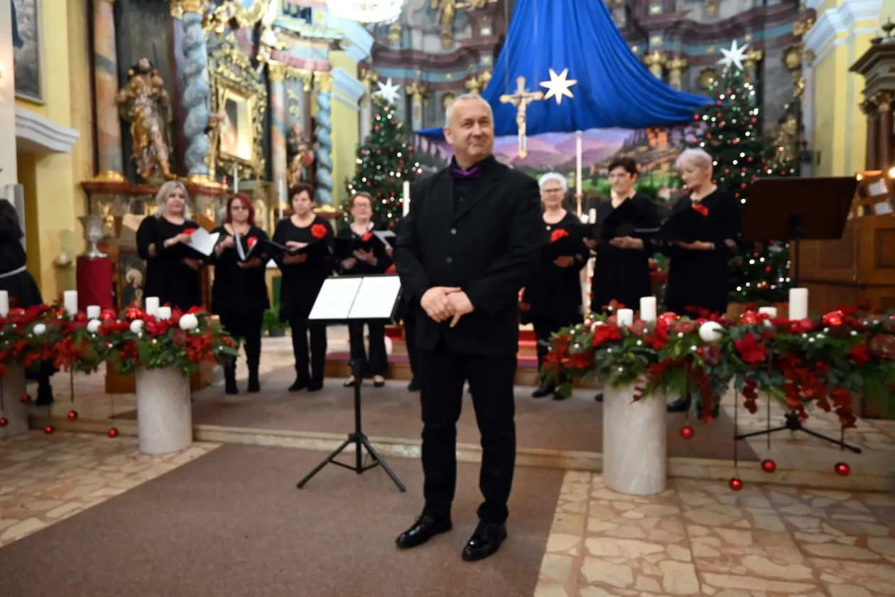 Štefanje – crkva svetog Nikole ČK KUD Katreuže Ivanovec (7) Štefanje – crkva svetog Nikole ČK KUD Katreuže Ivanovec (7)