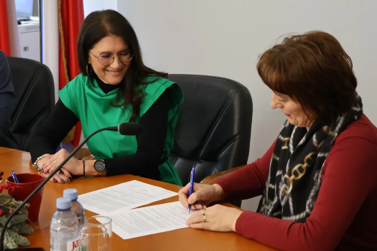 Stipendije, Čakovec, ugovor, Grad Čakovec, Ljerka Cividini (23) Stipendije, Čakovec, ugovor, Grad Čakovec, Ljerka Cividini (23)