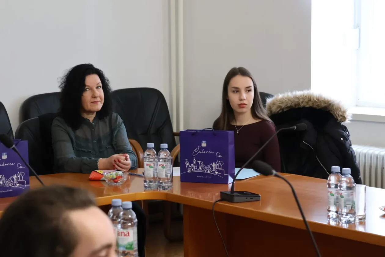 Stipendije, Čakovec, ugovor, Grad Čakovec, Ljerka Cividini (6) Stipendije, Čakovec, ugovor, Grad Čakovec, Ljerka Cividini (6)