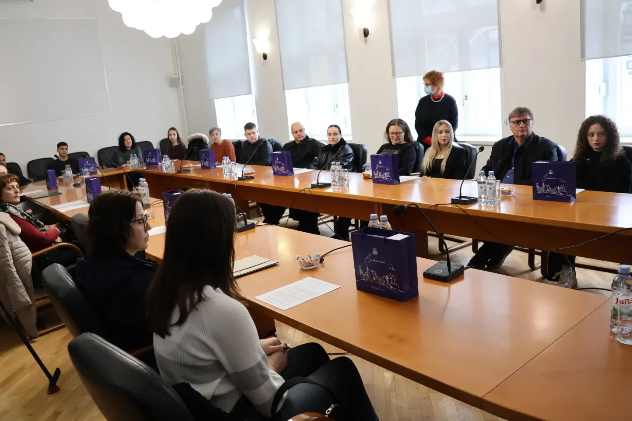 Stipendije, Čakovec, ugovor, Grad Čakovec, Ljerka Cividini (7) Stipendije, Čakovec, ugovor, Grad Čakovec, Ljerka Cividini (7)