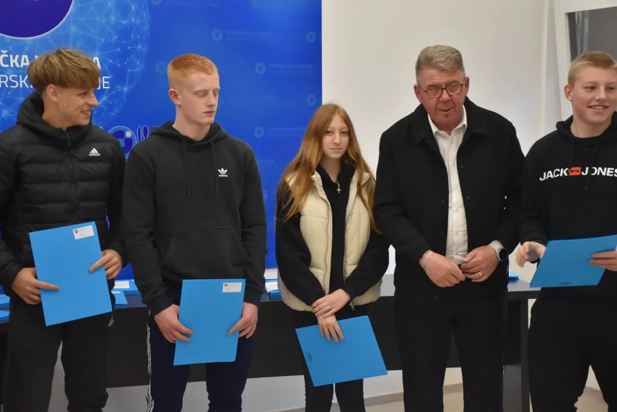 Stipendije, Obrtnička komora, učenici (18)