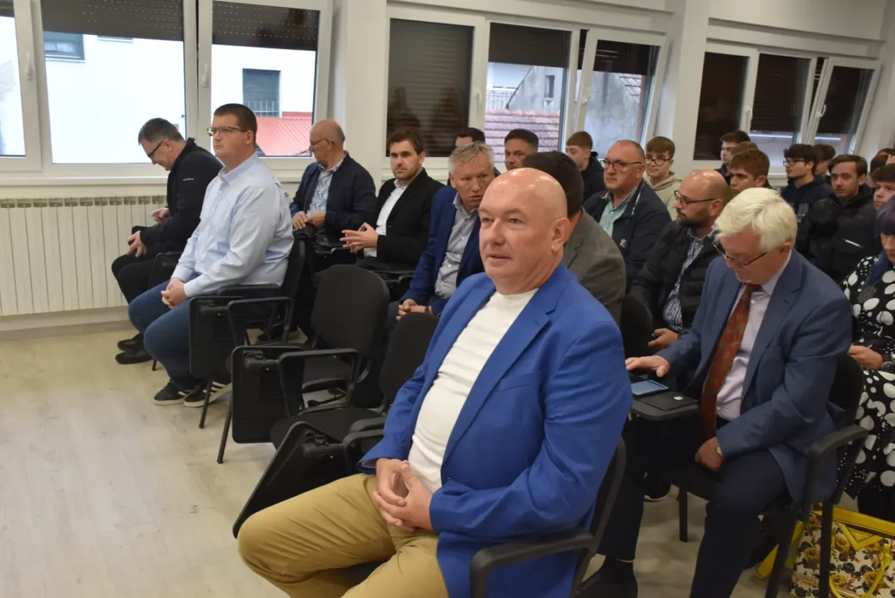 Stipendije, Obrtnička komora, učenici (21)