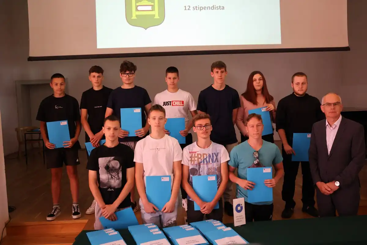 Stipendije deficitarnih zanimanja 2024 (12) Stipendije deficitarnih zanimanja 2024 (12)