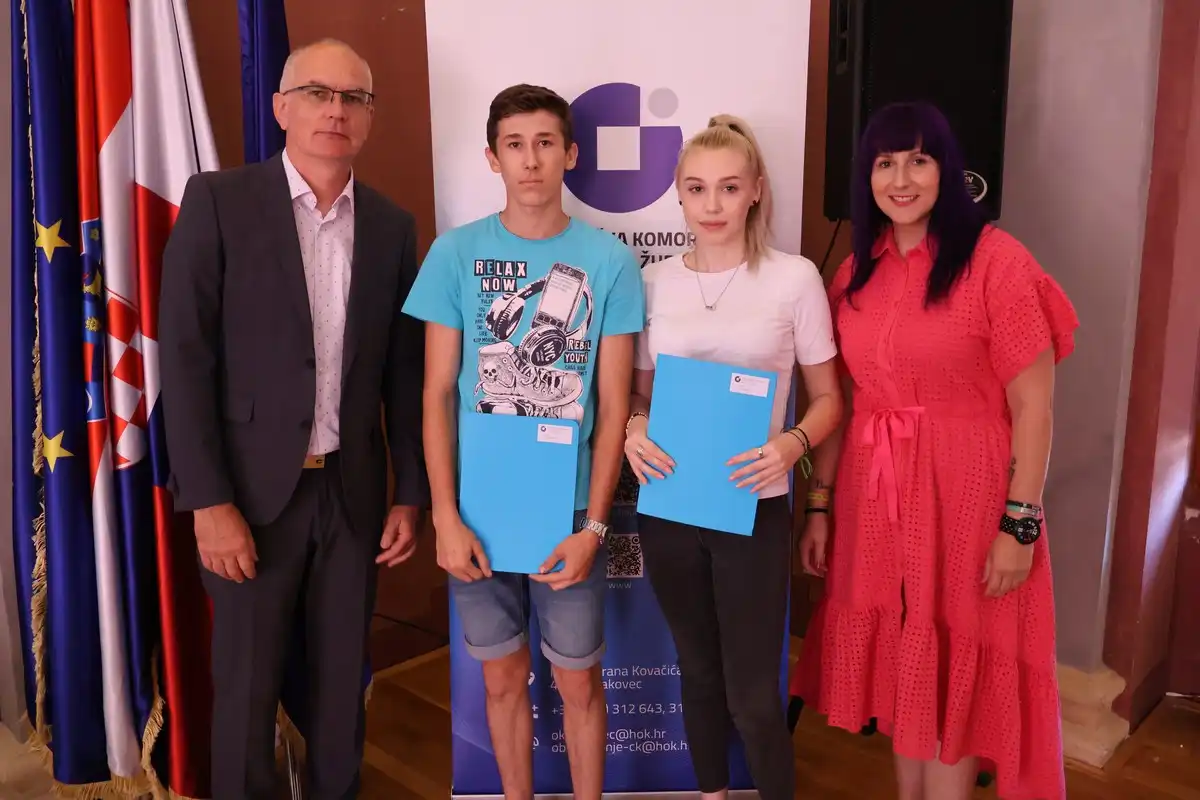 Stipendije deficitarnih zanimanja 2024 (21) Stipendije deficitarnih zanimanja 2024 (21)