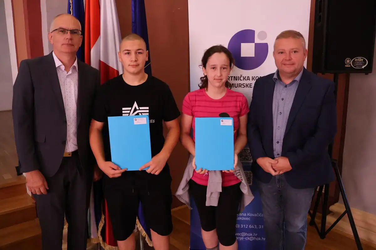 Stipendije deficitarnih zanimanja 2024 (22) Stipendije deficitarnih zanimanja 2024 (22)