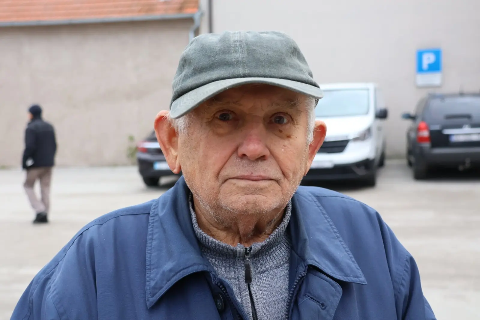 Stjepan Bogomolec, kaki, Prelog, tržnica, jabuke, kivi, mušmula (8) Stjepan Bogomolec, kaki, Prelog, tržnica, jabuke, kivi, mušmula (8)