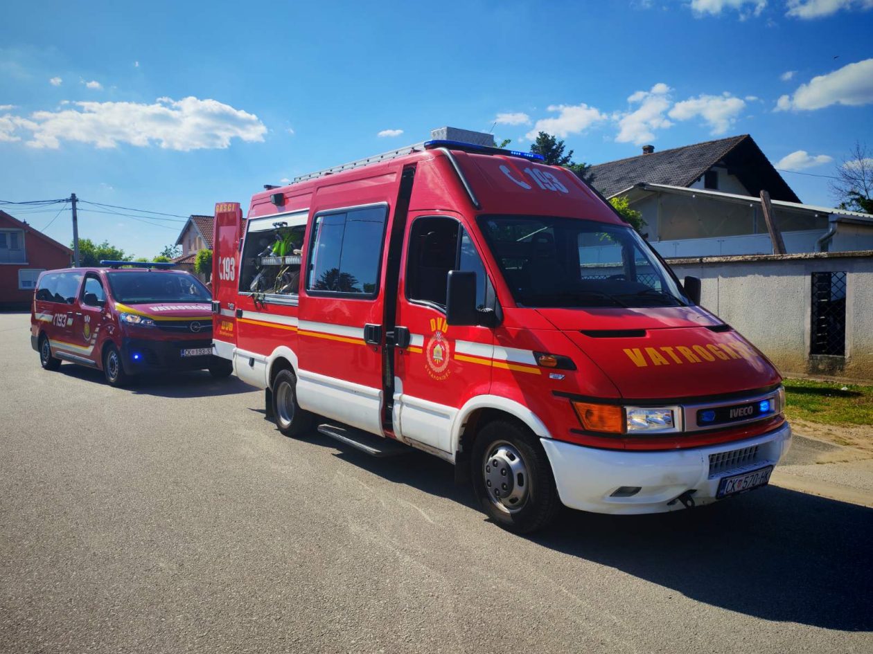 Strahoninec DV Suncokret vatrogasci vježba (13)