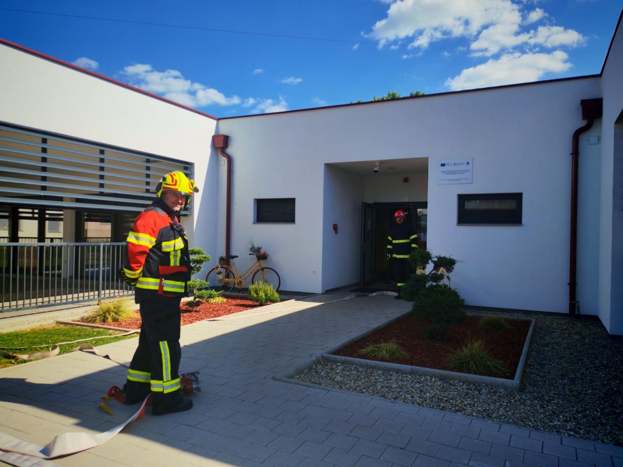 Strahoninec DV Suncokret vatrogasci vježba (14)