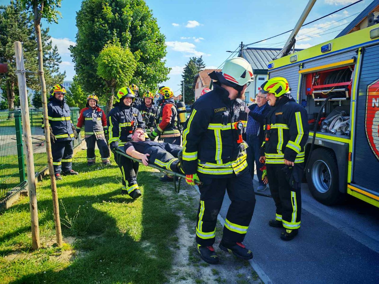 Strahoninec DV Suncokret vatrogasci vježba (28)