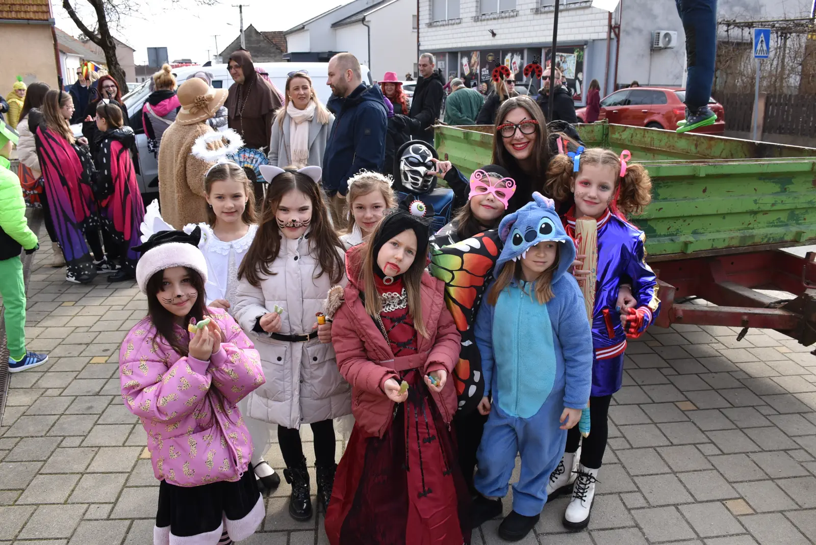 Strahoninec, Fašnik, 1.3 (13)