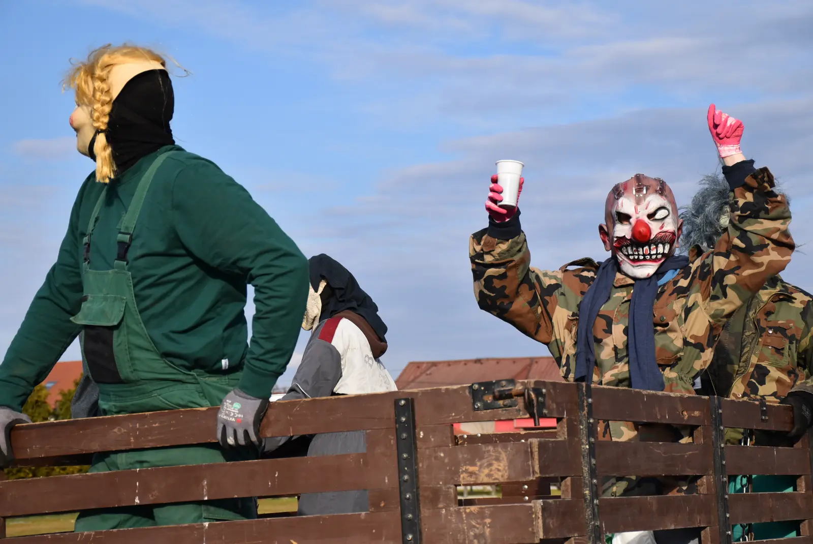 Strahoninec, Fašnik, 1.3 (50)