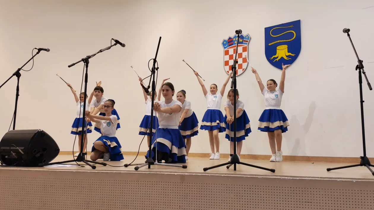 Strahoninec Udruga Creative majčin dan (8)