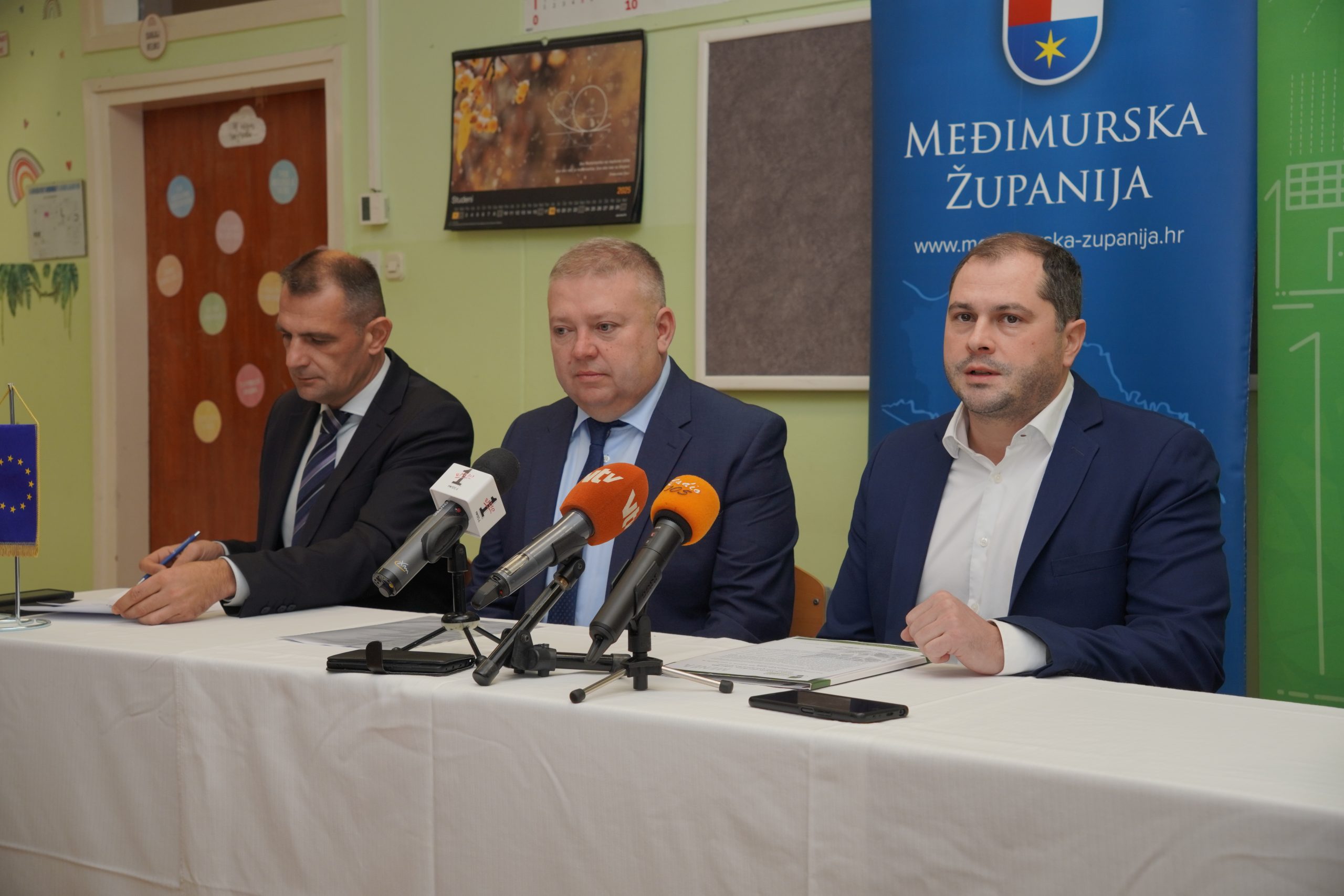 Strahoninec osnovna škola (12)