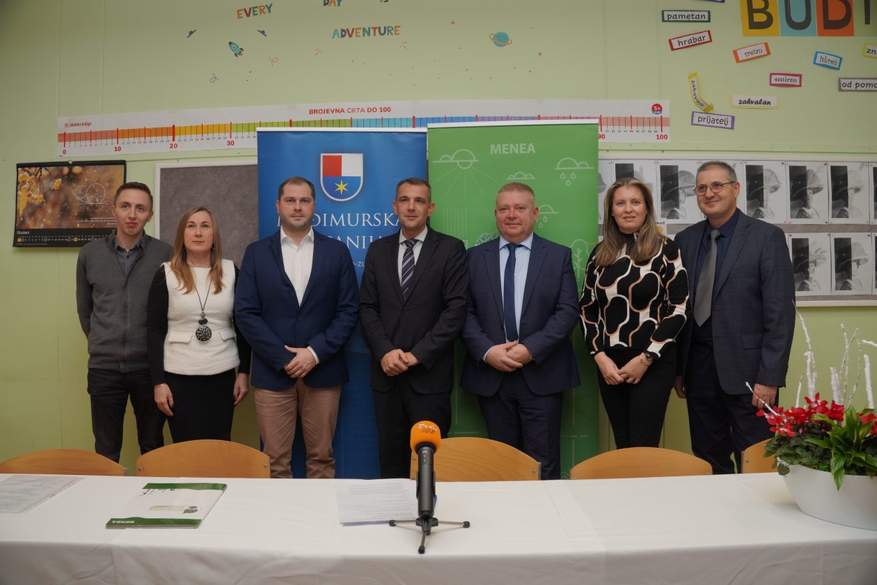 Strahoninec osnovna škola (18)