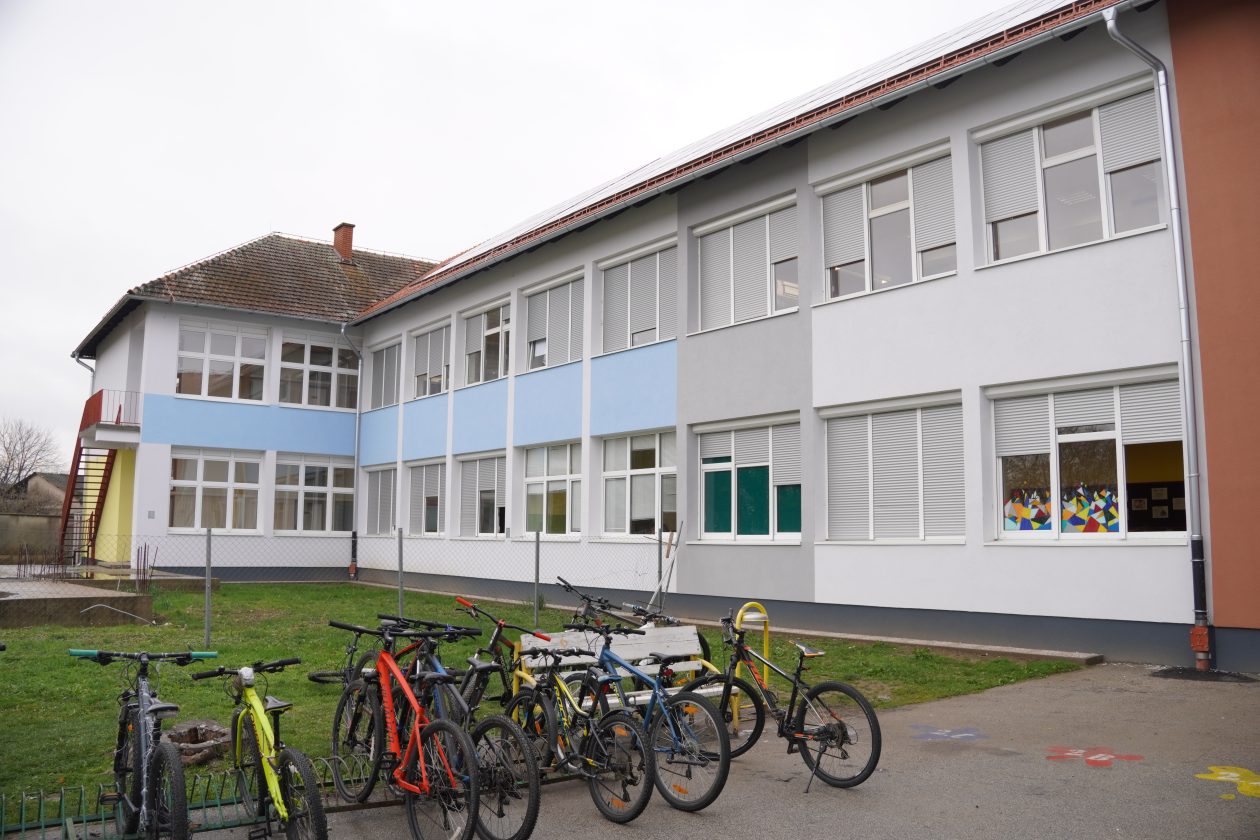 Strahoninec osnovna škola (25)