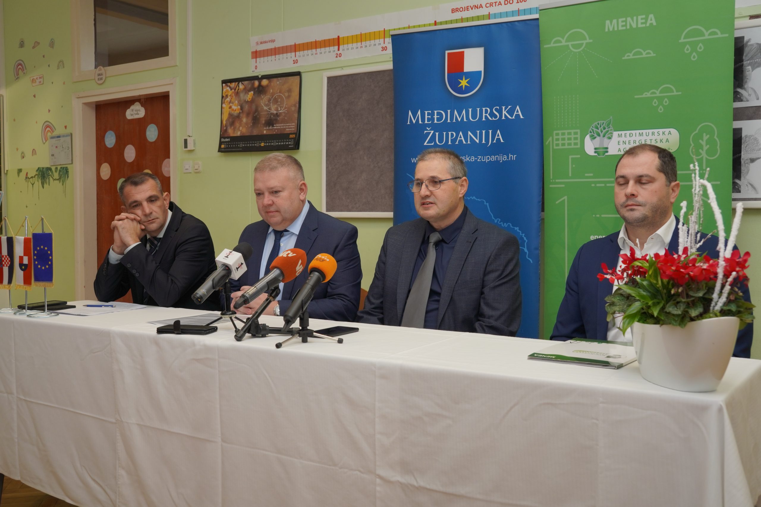 Strahoninec osnovna škola (8)