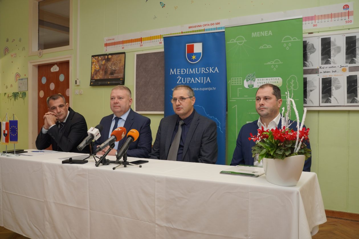 Strahoninec osnovna škola (9)