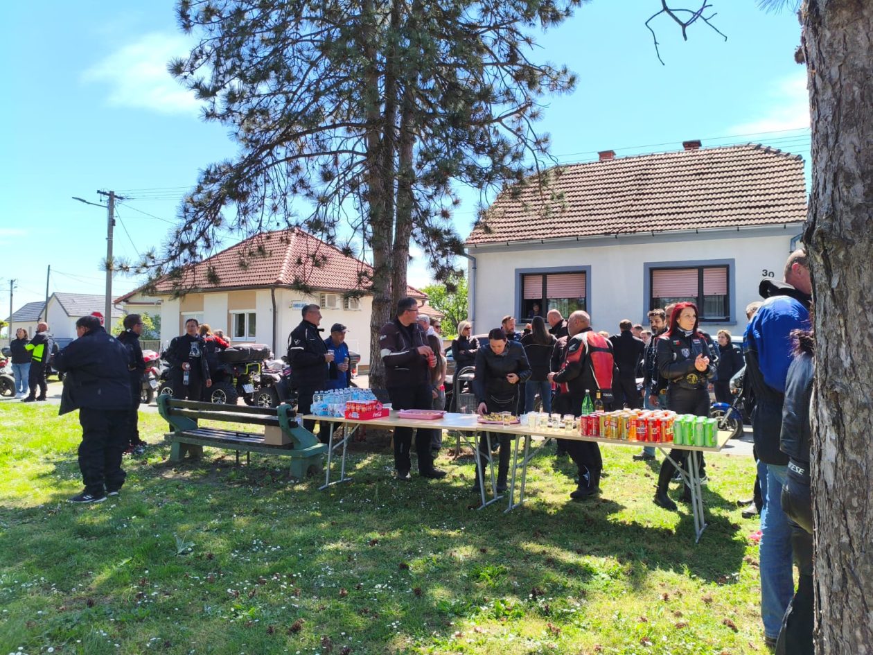 Strahoninec praznik rada motor motoristi (7)