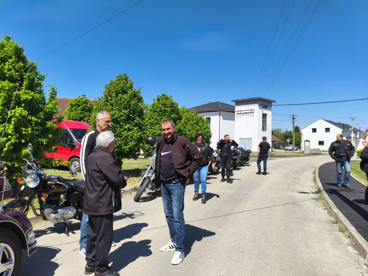 Strahoninec praznik rada motor motoristi (9)