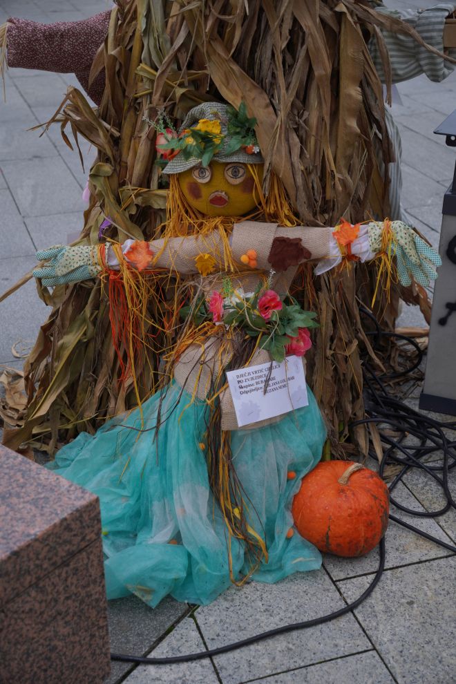 Strašila u gradu (1)