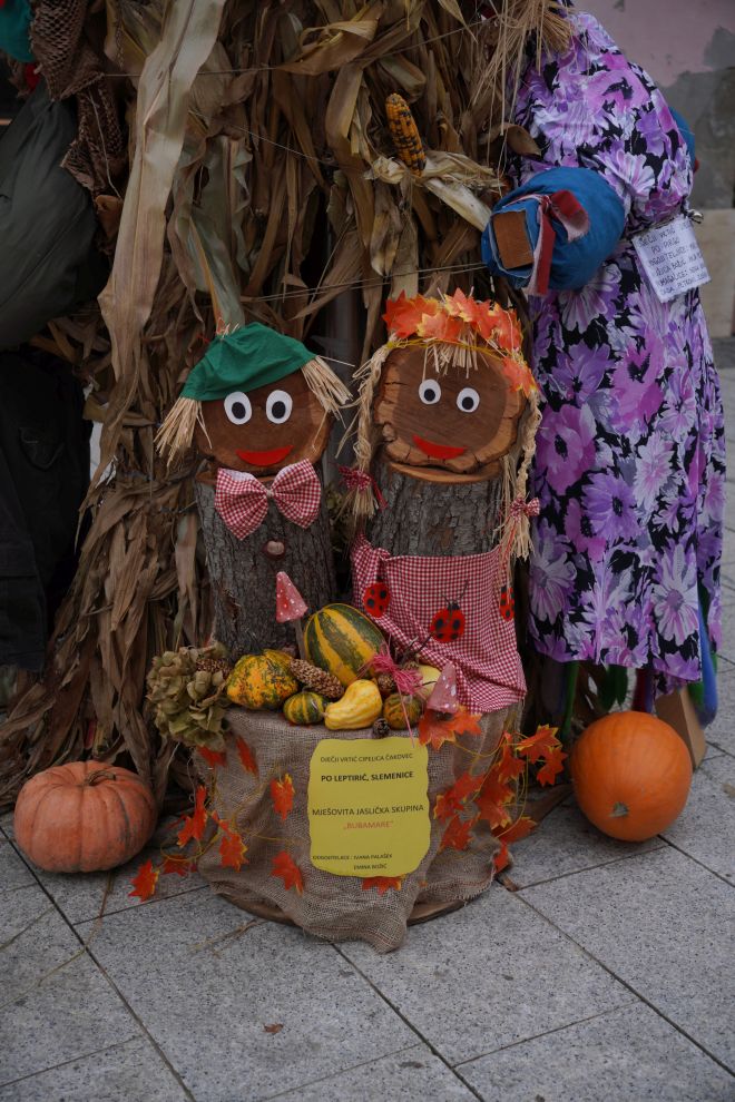 Strašila u gradu (13)