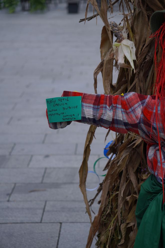 Strašila u gradu (24)