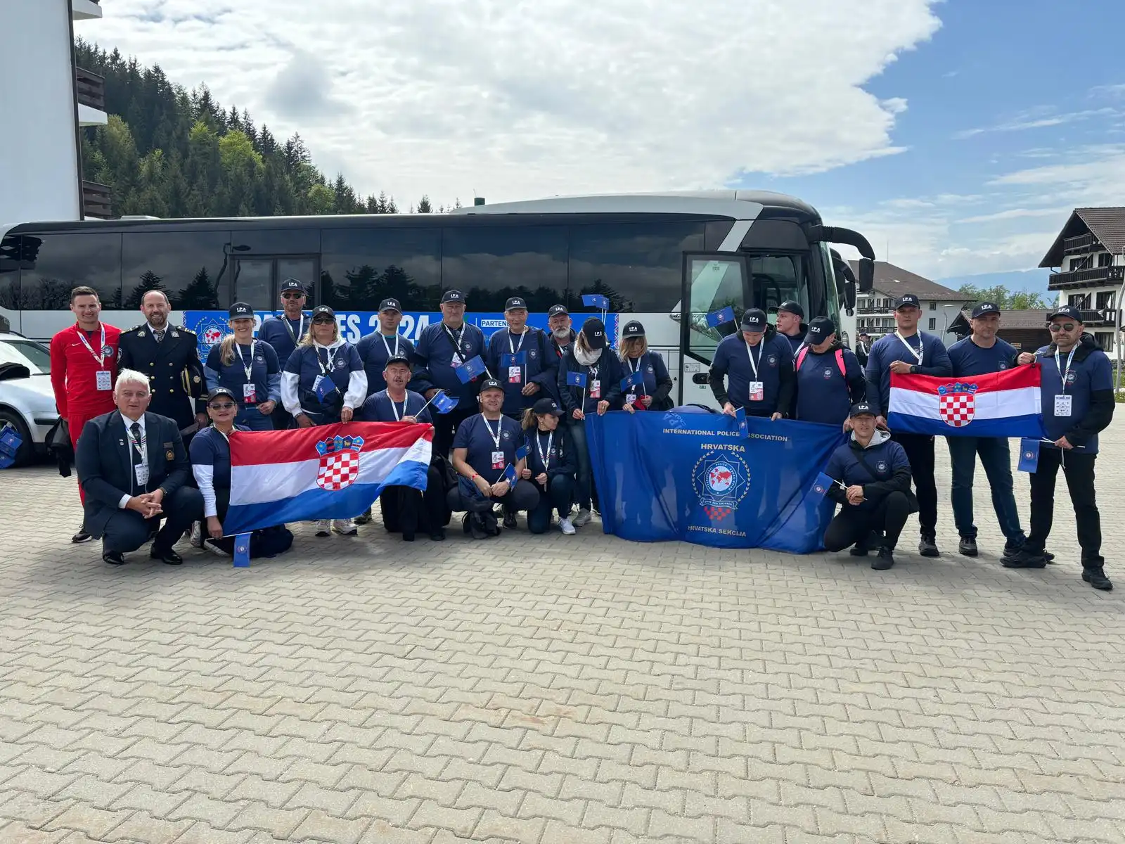 Streljački klub Mihovil (2) Streljački klub Mihovil (2)