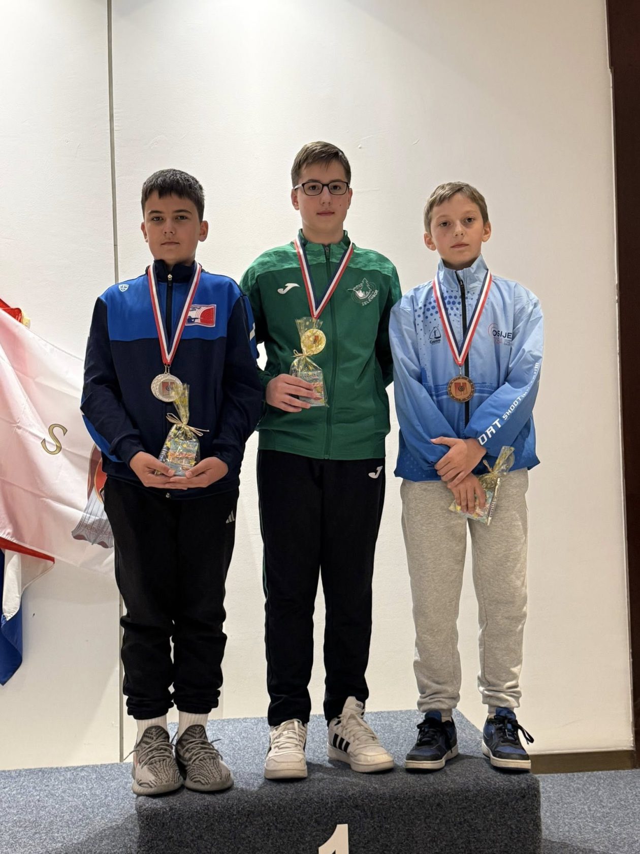 Streljački klub Zelenbor Brezje (15) Streljački klub Zelenbor Brezje (15)