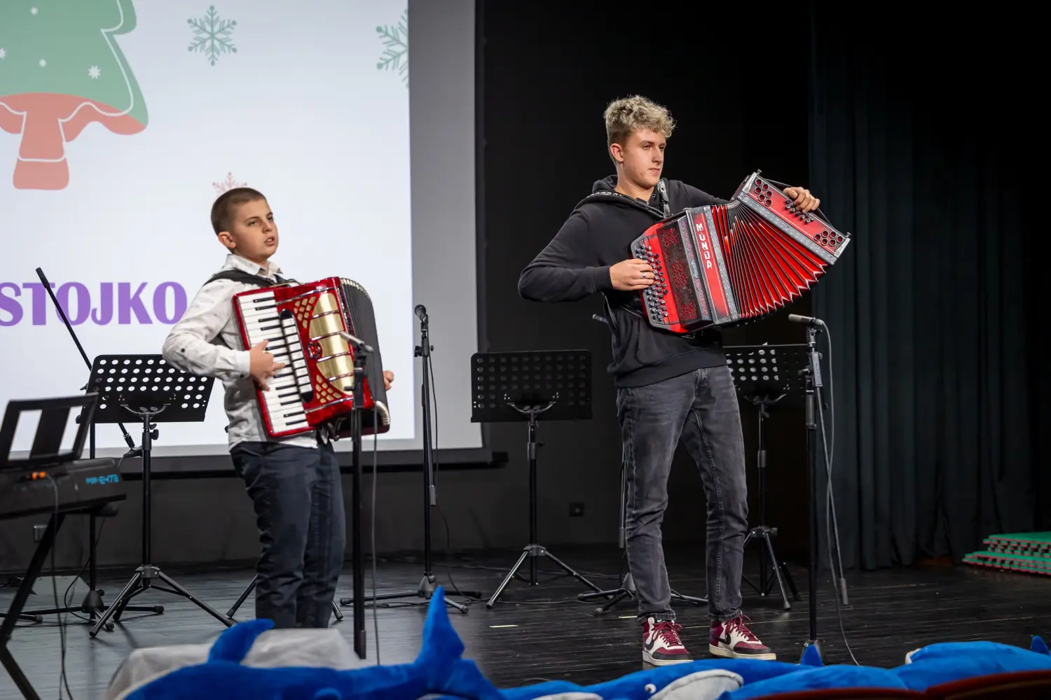 Štrigova, djeca u 2025, darovi, božićno novogodišnji koncert (6) Štrigova, djeca u 2025, darovi, božićno novogodišnji koncert (6)