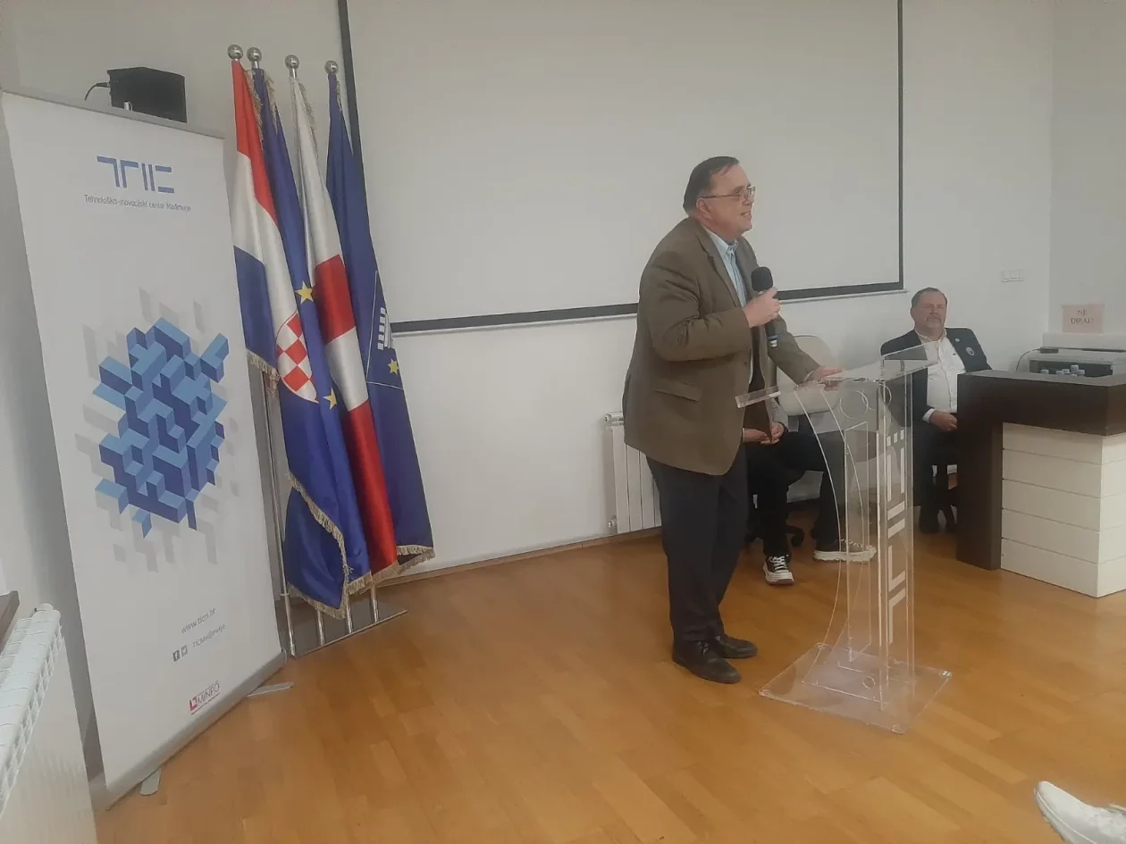 Stručno predavanje branitelji (12) Stručno predavanje branitelji (12)