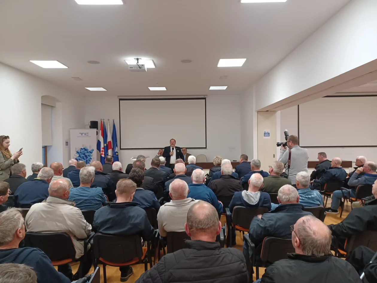 Stručno predavanje branitelji (2) Stručno predavanje branitelji (2)