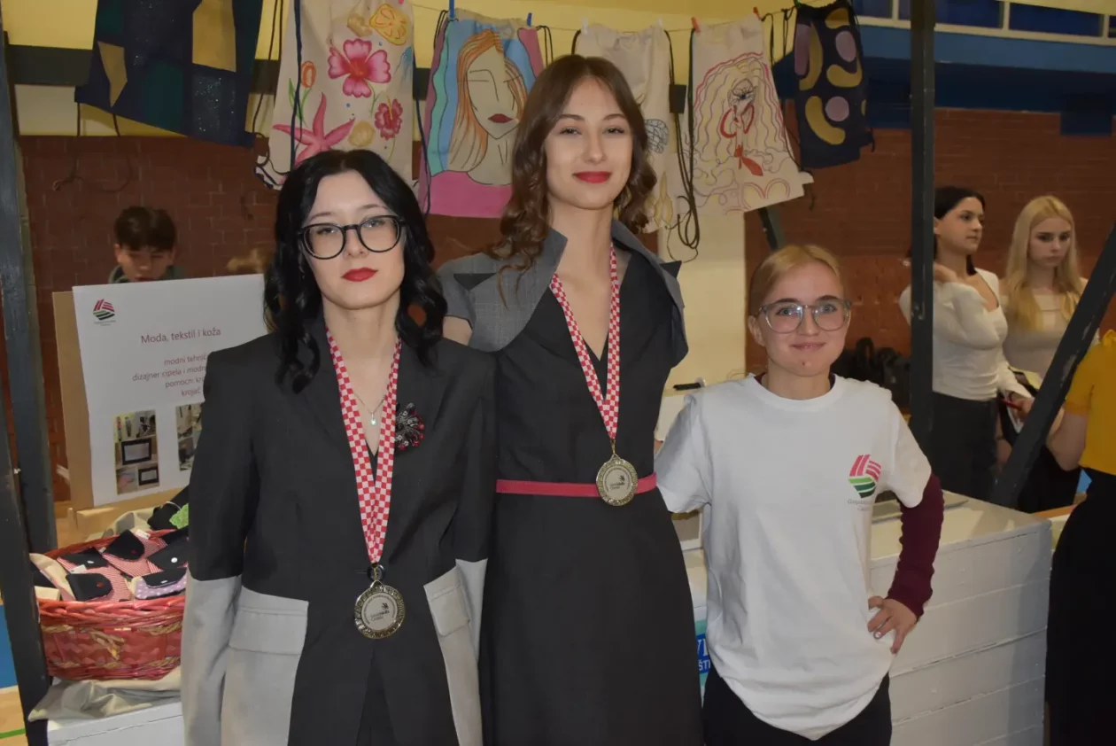 Strukovizija, Graditeljska škola, sajam (77) Strukovizija, Graditeljska škola, sajam (77)