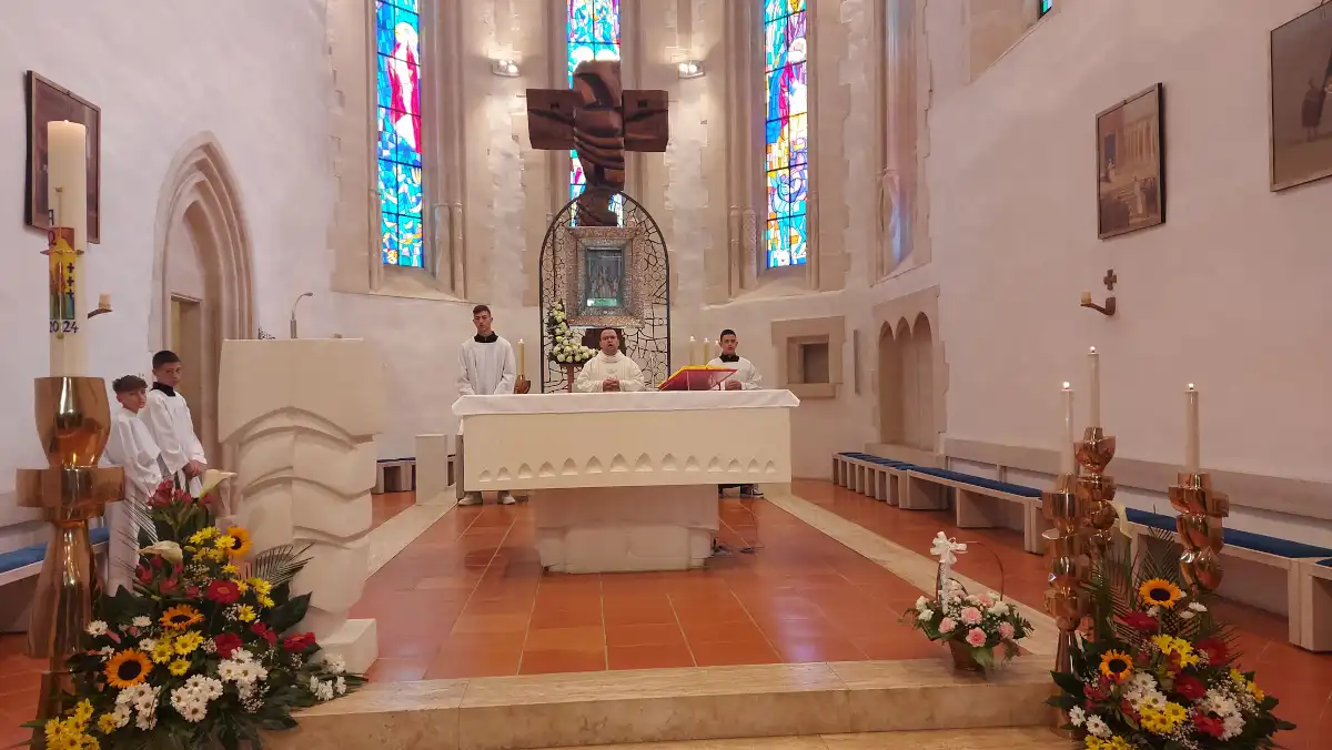 Studijsko putovanje u spomen na VRO „Bljesak“ (21) Studijsko putovanje u spomen na VRO „Bljesak“ (21)