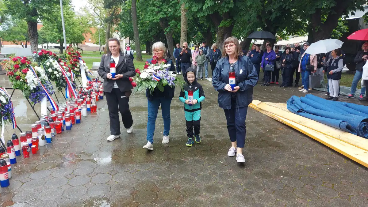 Studijsko putovanje u spomen na VRO „Bljesak“ (31) Studijsko putovanje u spomen na VRO „Bljesak“ (31)