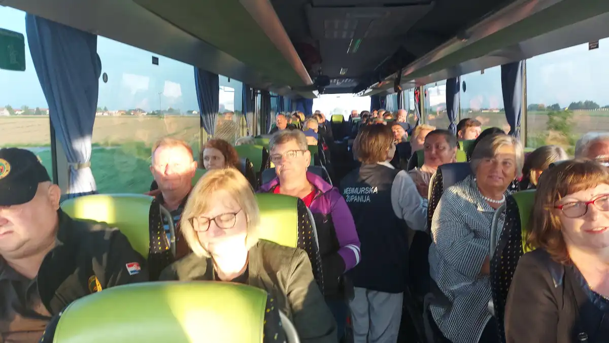 Studijsko putovanje u spomen na VRO „Bljesak“ (36) Studijsko putovanje u spomen na VRO „Bljesak“ (36)