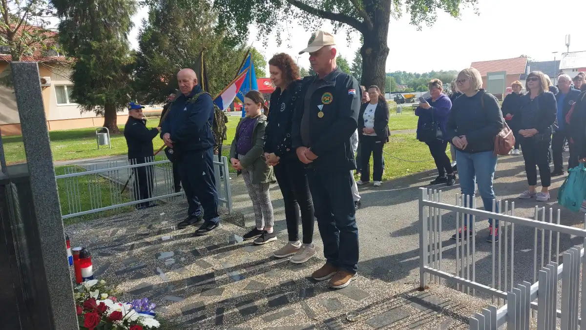 Studijsko putovanje u spomen na VRO „Bljesak“ (5) Studijsko putovanje u spomen na VRO „Bljesak“ (5)