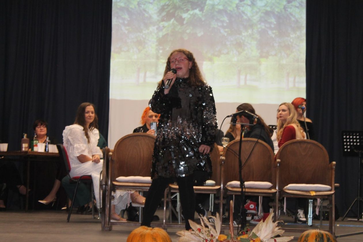 Susret starih i mladih u Belici večer pjesme, glume i međimurskog duha (12) Susret starih i mladih u Belici večer pjesme, glume i međimurskog duha (12)