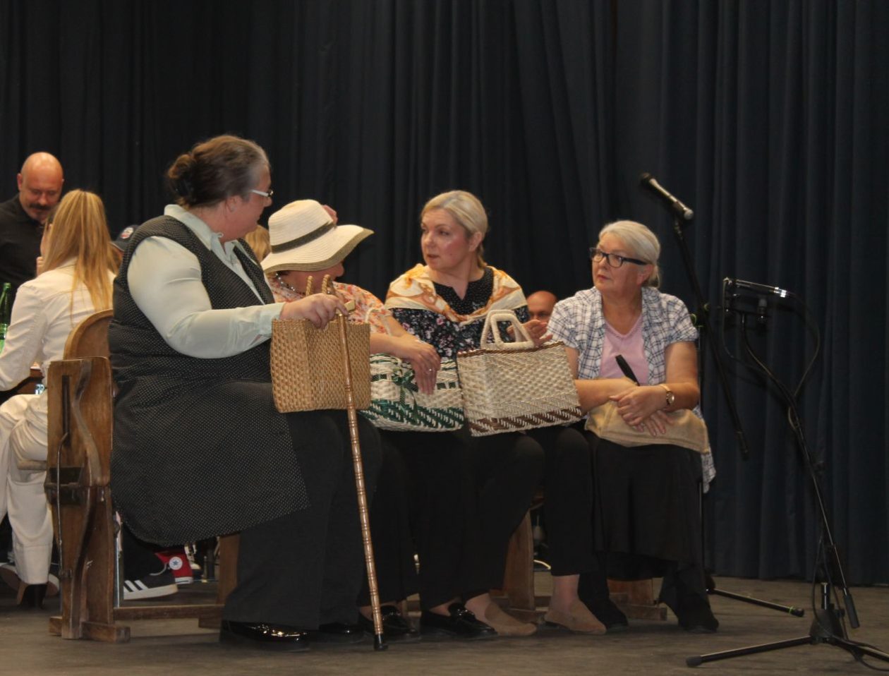 Susret starih i mladih u Belici večer pjesme, glume i međimurskog duha (24) Susret starih i mladih u Belici večer pjesme, glume i međimurskog duha (24)