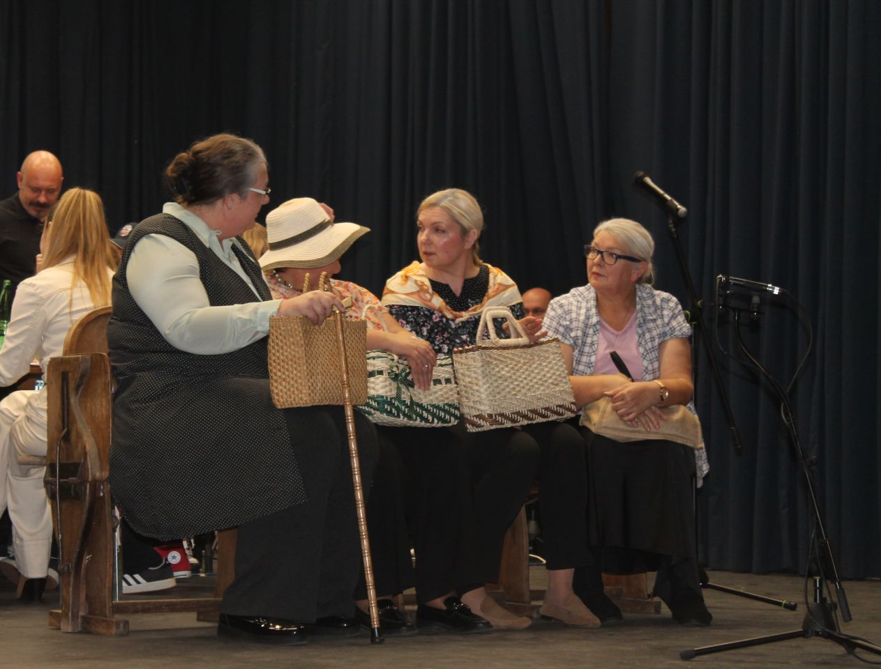 Susret starih i mladih u Belici večer pjesme, glume i međimurskog duha (24) Susret starih i mladih u Belici večer pjesme, glume i međimurskog duha (24)