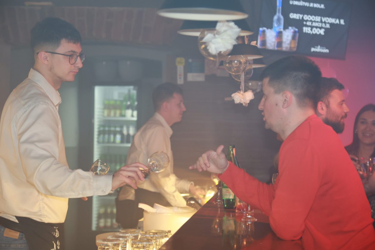 Svadba u Podroom-u (12)